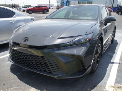 Used 2025 Toyota Camry SE w/ Convenience Package