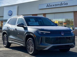 New 2026 Volkswagen Tiguan S video 1