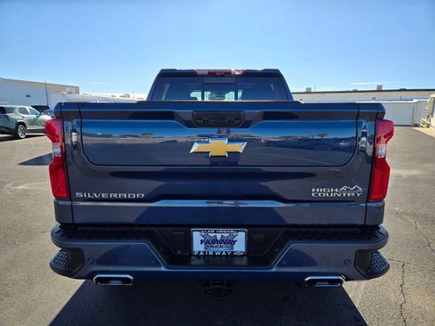Used 2024 Chevrolet Silverado 1500 High Country w/ High Country Premium Package image 5