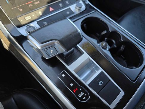 Used 2024 Audi Q7 3.0T Premium Plus image 37