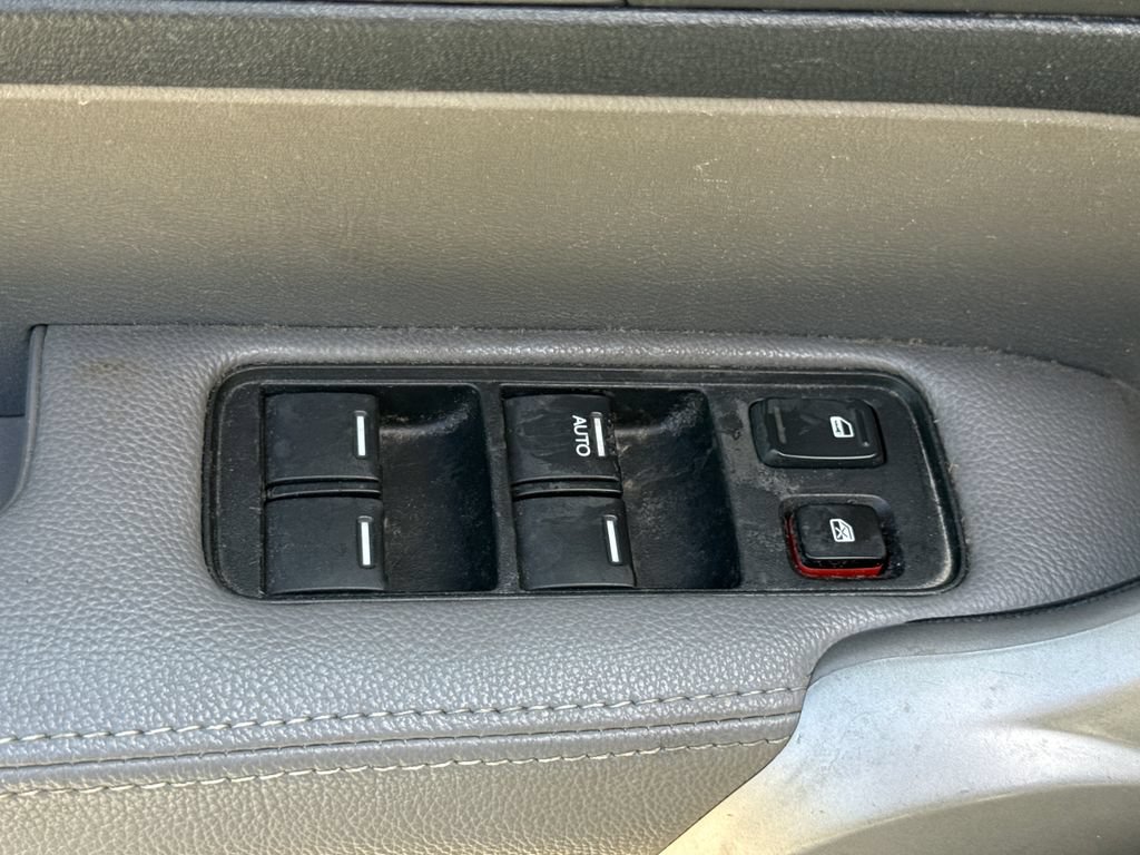 Used 2007 Honda CR-V EX-L image 14