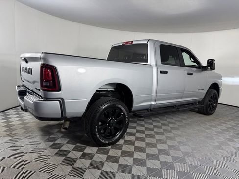Used 2026 RAM 2500 Big Horn AWD/4WD image 5