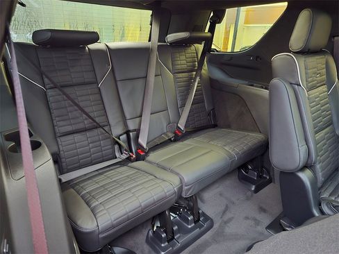 New 2025 Cadillac Escalade Sport Platinum image 14