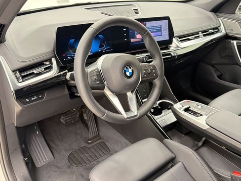 New 2026 BMW X1 xDrive28i AWD/4WD image 4