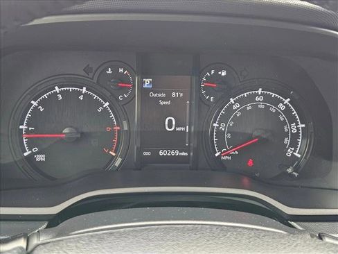 Used 2022 Toyota 4Runner SR5 Premium w/ Moonroof Package image 11