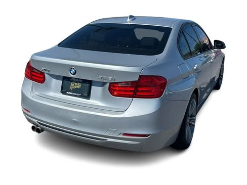 Used 2013 BMW 328i xDrive Sedan AWD/4WD image 6