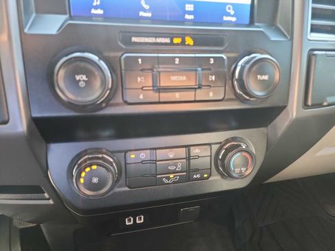 Used 2020 Ford F150 XLT image 24