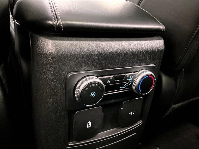 Used 2023 Ford Explorer XLT w/ Equipment Group 202A AWD/4WD image 32