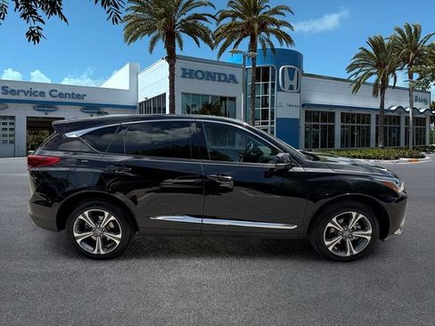Certified 2025 Acura RDX w/ Technology Package AWD/4WD image 9