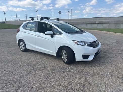 Used 2015 Honda Fit LX image 2