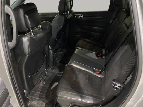 Used 2017 Jeep Grand Cherokee Altitude image 20