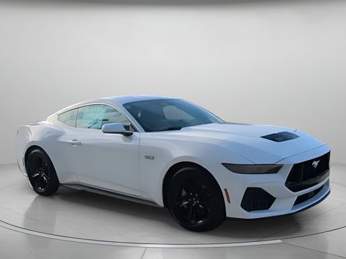 New 2026 Ford Mustang GT RWD image 39