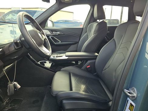 Used 2025 BMW X1 xDrive28i image 13