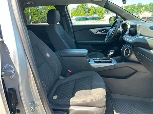 Used 2021 Chevrolet Blazer LT AWD/4WD image 16