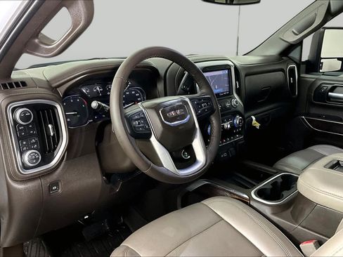 Used 2020 GMC Sierra 3500 SLT AWD/4WD image 16