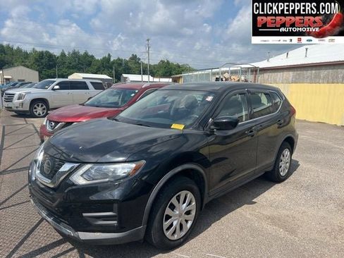 Used 2019 Nissan Rogue S AWD/4WD image 1