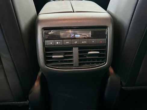 Used 2018 MAZDA CX-9 Touring FWD image 26