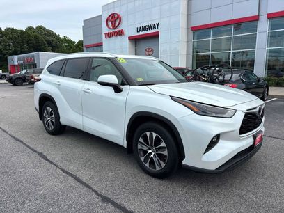 Used 2022 Toyota Highlander XLE