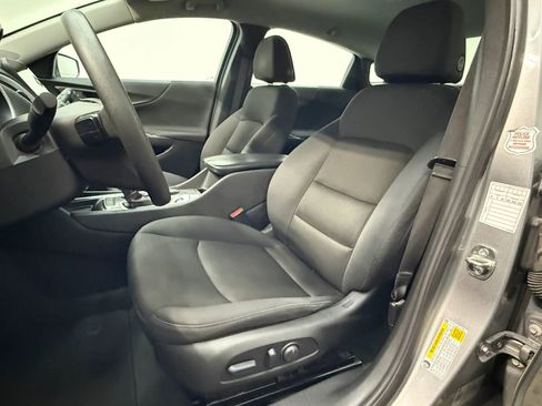 Used 2023 Chevrolet Malibu LT FWD image 13