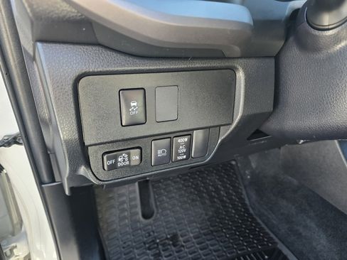 Certified 2022 Toyota Tacoma TRD Sport w/ Technology Package image 17