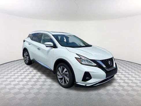 Used 2020 Nissan Murano SL w/ Moonroof Package FWD image 4