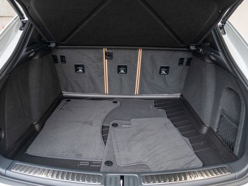 Used 2025 Porsche Macan image 28