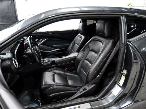 Used 2017 Chevrolet Camaro LT image 34