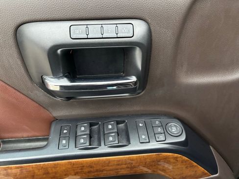 Used 2016 Chevrolet Silverado 2500 High Country w/ High Country Premium Package image 14