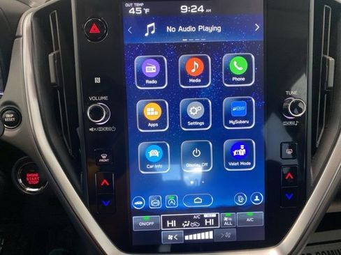 Used 2024 Subaru Crosstrek 2.0i Premium image 15