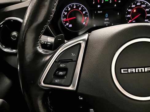 Used 2017 Chevrolet Camaro LT RWD image 23