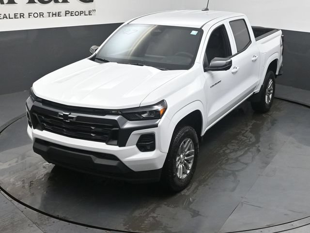 New 2026 Chevrolet Colorado LT w/ LT Convenience Package AWD/4WD image 23