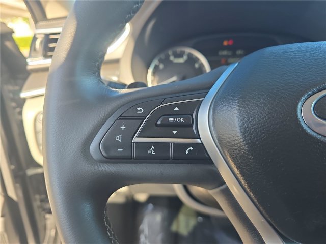 Used 2023 INFINITI QX50 Luxe FWD image 23
