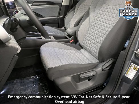 Used 2025 Volkswagen Tiguan S AWD/4WD image 12