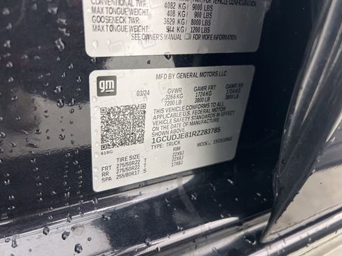 Used 2024 Chevrolet Silverado 1500 High Country image 31