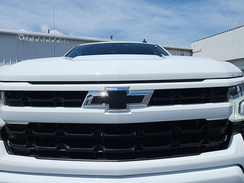 Used 2024 Chevrolet Silverado 1500 RST w/ Convenience Package II AWD/4WD image 14