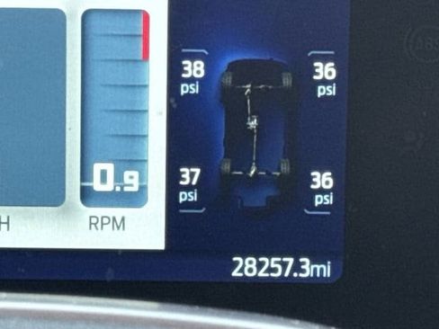 Used 2024 Ford Bronco Everglades image 16