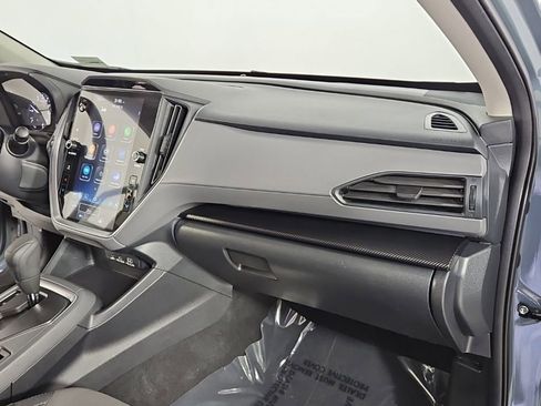 Used 2025 Subaru Crosstrek 2.0i Premium w/ Crosstrek Mirror Package AWD/4WD image 14