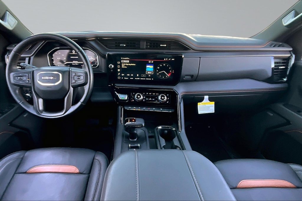 Used 2025 GMC Sierra 1500 AT4 w/ AT4 Premium Package AWD/4WD image 8