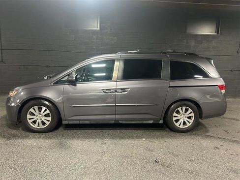 Used 2015 Honda Odyssey EX-L image 2