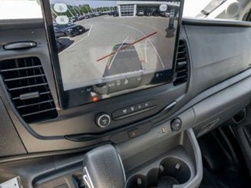 New 2025 Ford Transit 250 148 Medium Roof image 44