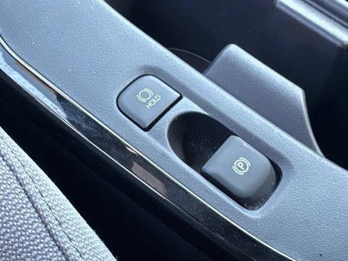 Certified 2024 Toyota Corolla SE FWD image 29