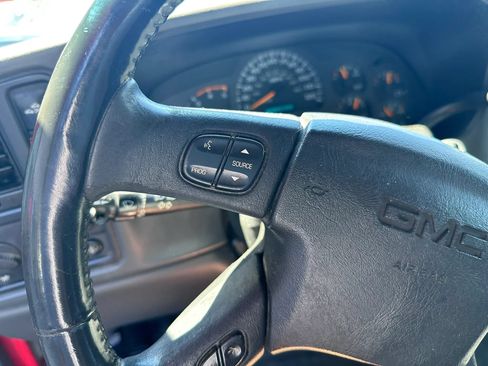 Used 2004 GMC Sierra 2500 SLE w/ Heavy-Duty Power Package AWD/4WD image 12