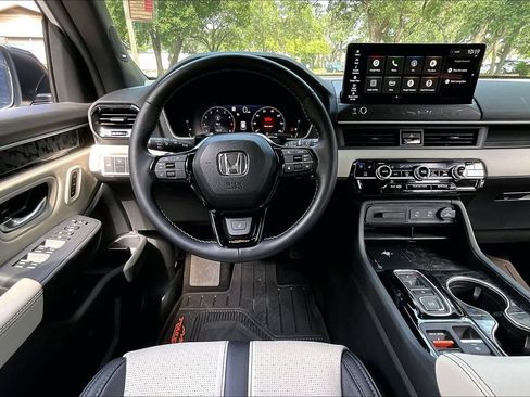 Used 2026 Honda Passport TrailSport Elite image 8