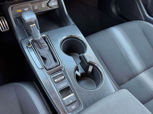Used 2025 Honda Civic Sport image 29