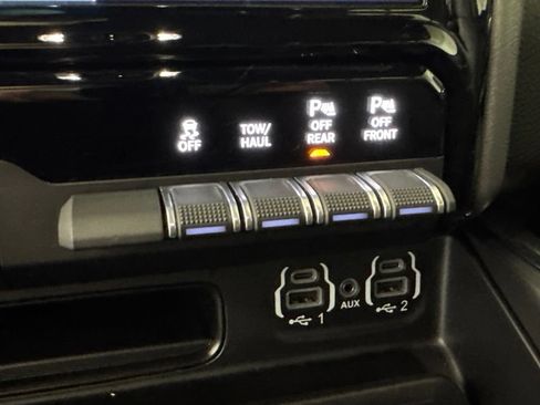 Certified 2024 RAM 1500 Laramie AWD/4WD image 27
