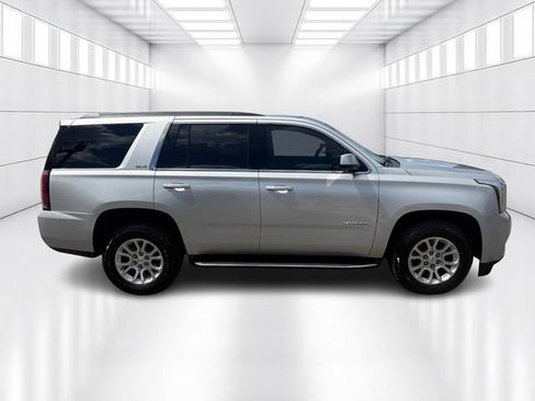 Used 2016 GMC Yukon SLE w/ HD Trailering Package AWD/4WD image 4
