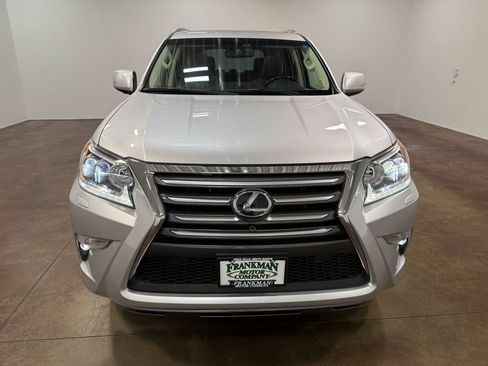 Used 2017 Lexus GX 460 Luxury AWD/4WD image 41