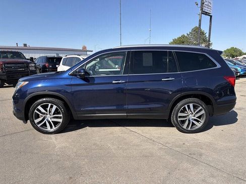 Used 2016 Honda Pilot Elite image 3