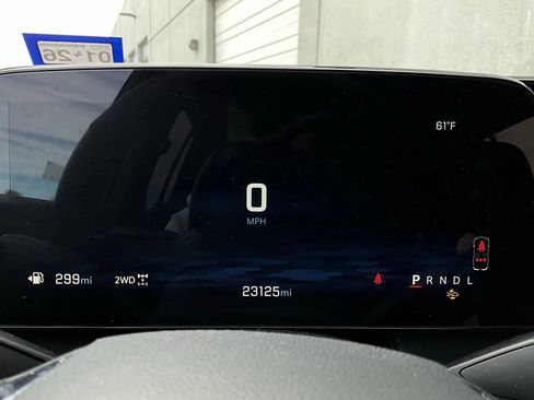 Used 2025 Chevrolet Equinox LT image 36