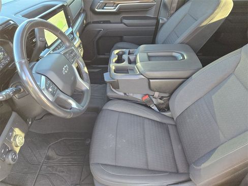 Used 2022 Chevrolet Silverado 1500 RST image 8